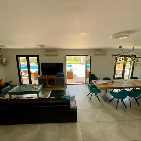 Cas Marine Mit Beheizb. Pool Und Aussenkueche Villa