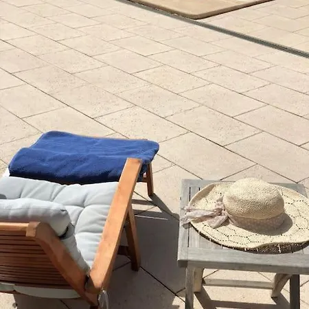 Villa Cas Marine Mit Beheizb. Pool Und Aussenkueche *